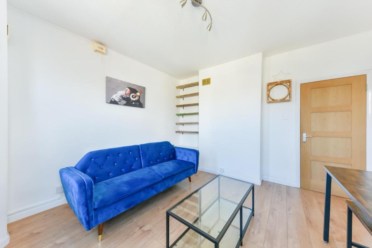 Cozy 1-Bed Apartment In Brixton Лондон Экстерьер фото